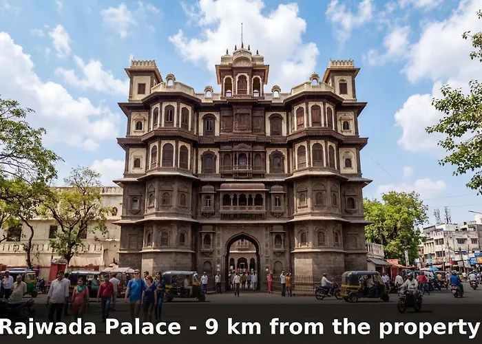 Hotel O Indraprasth Indore